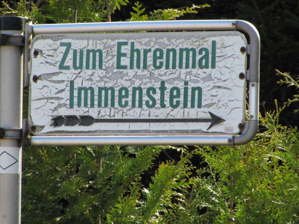 Hier gehts zum Gedenkstein